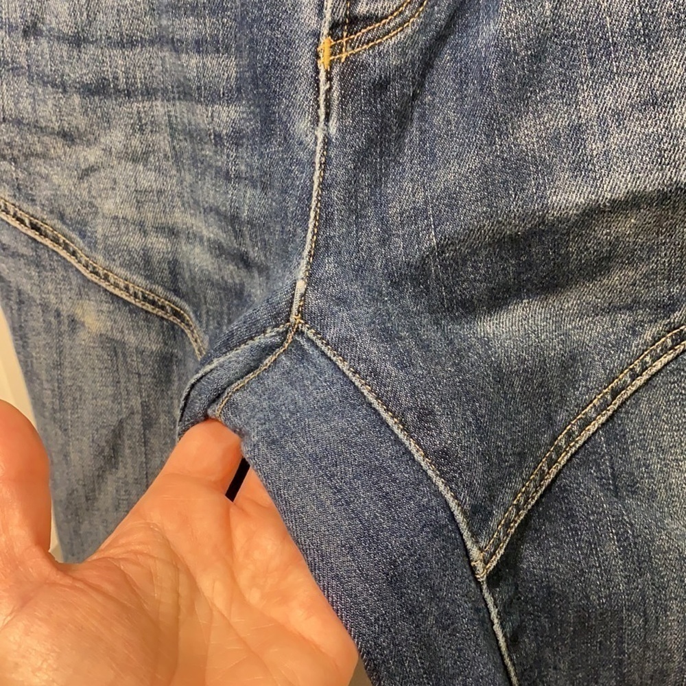 Marc Jacobs Button Fly Ex-Boyfriend Distressed - Picture 6 of 16